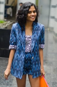 SEE THE HOTTEST TRENDS IN INDIAN STREET STYLE - News Live Now